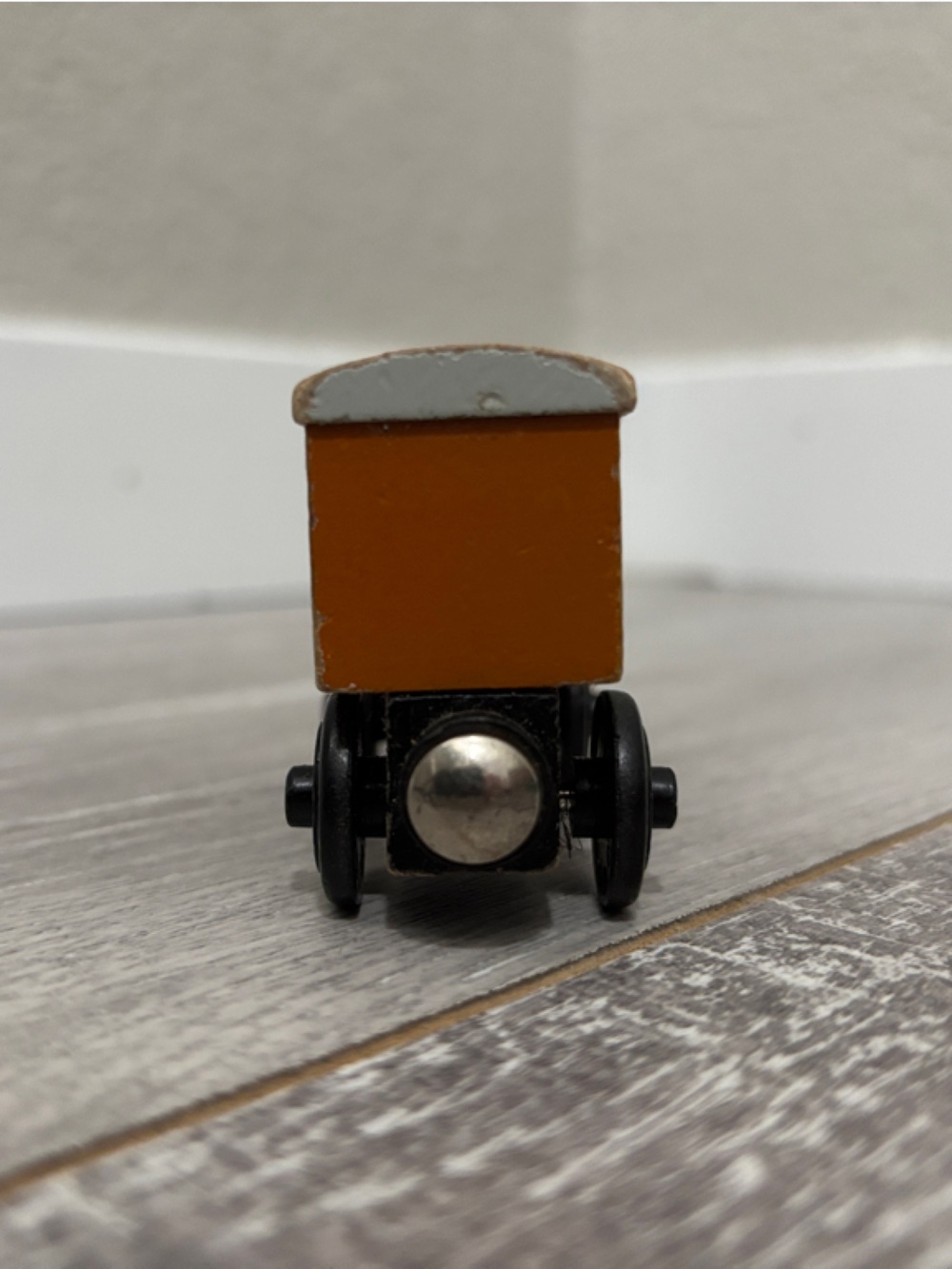 Wooden Annie - Thomas & Friends - Picture 4 of 8